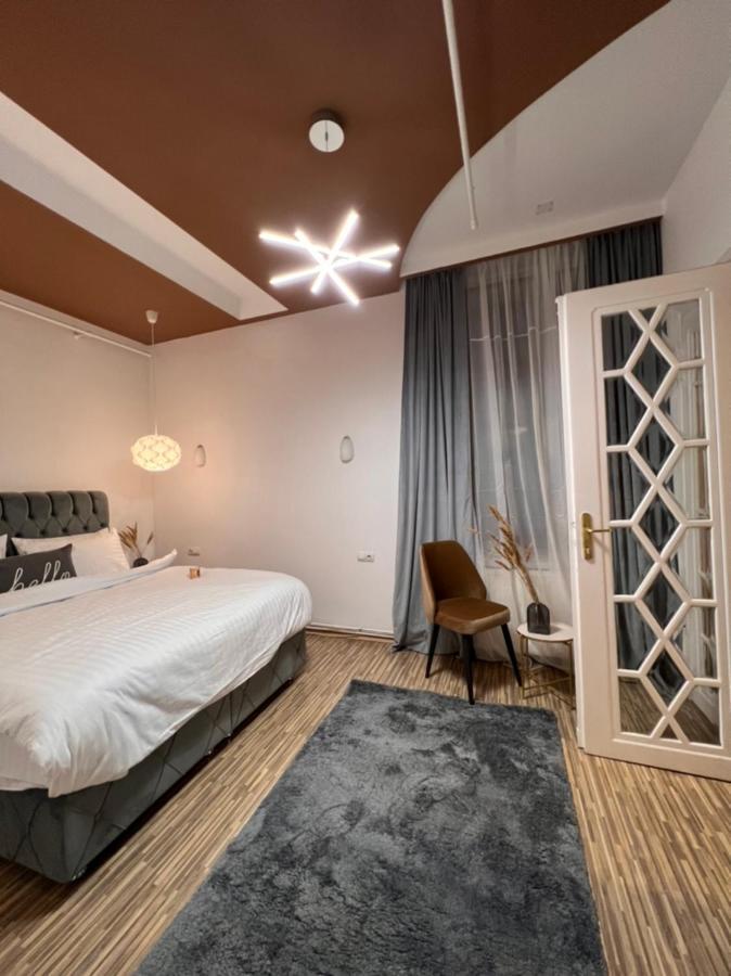 Artist Apartment Μπρασόβ Εξωτερικό φωτογραφία
